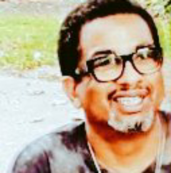 Meet your Posher, Jimmy - Picture 1 of 4